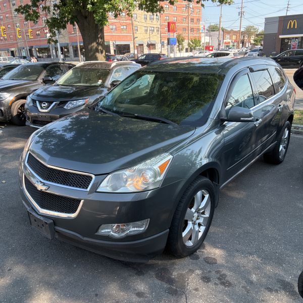 2010 Chevrolet Traverse LT
