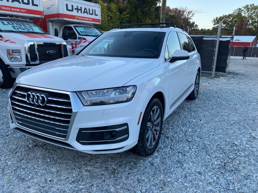 2017 Audi Q7 Image 2