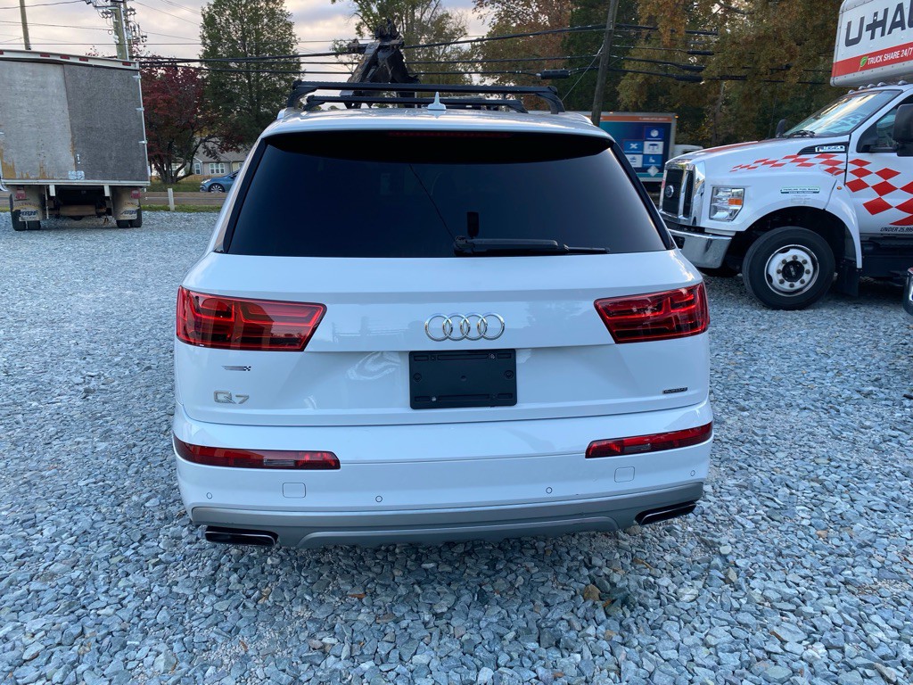 2017 Audi Q7 Image 5