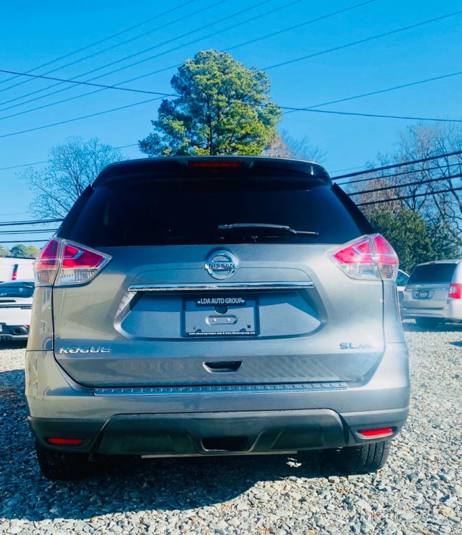 2016 Nissan Rogue Image 9
