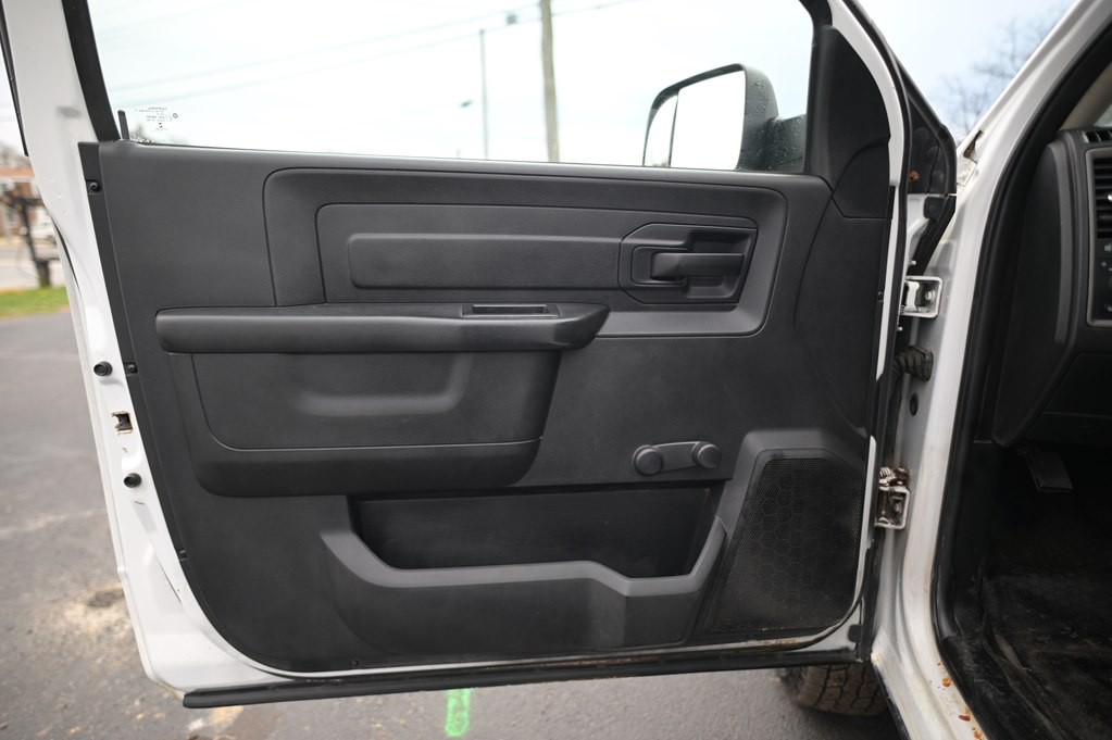 2015 RAM 2500 Image 14