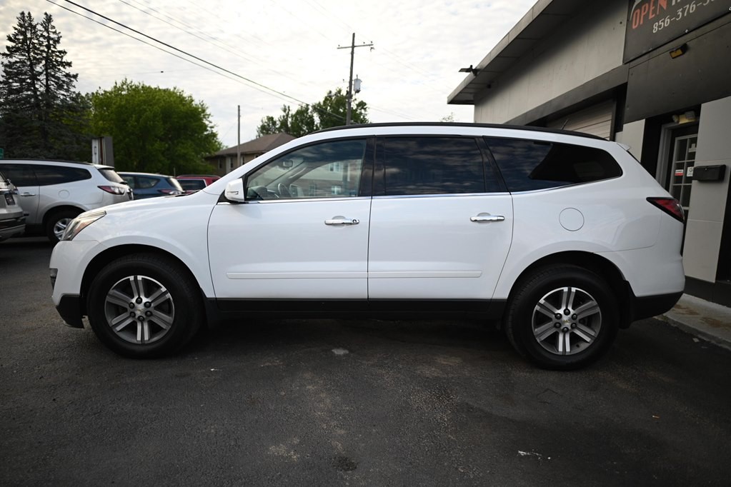 2016 Chevrolet Traverse Image 3
