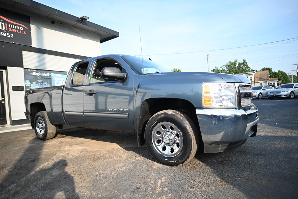 2012 Chevrolet Silverado 1500 Image 1