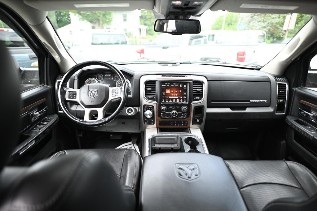 2017 RAM 1500 Image 12