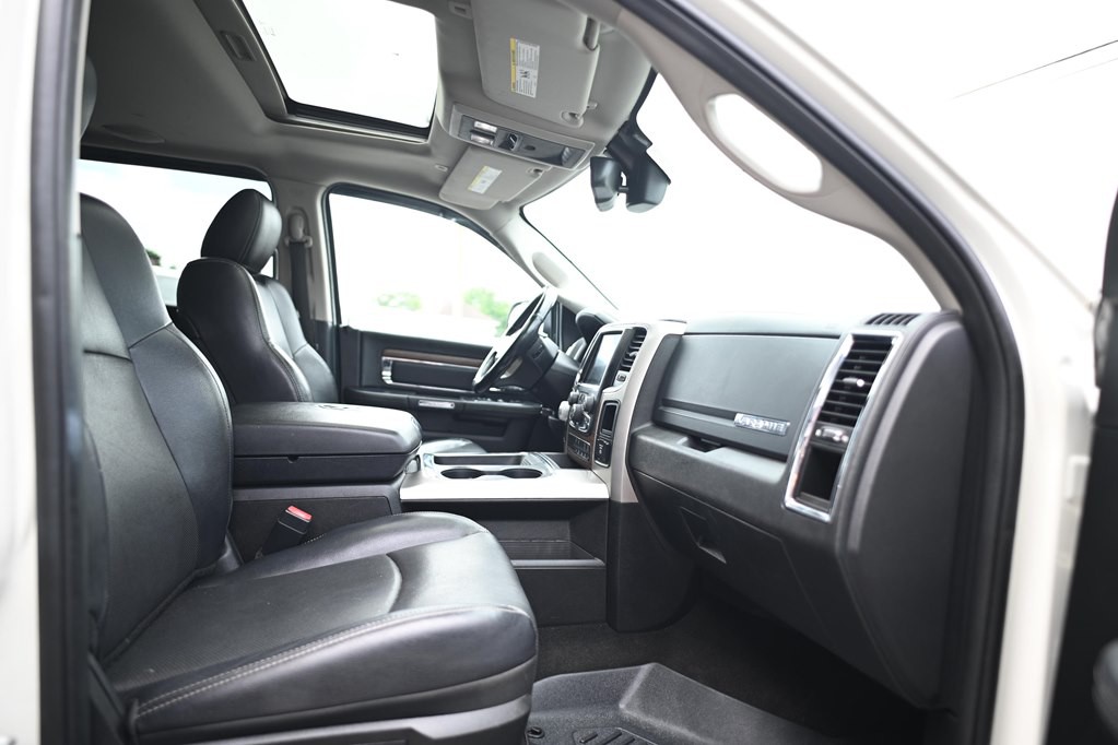 2017 RAM 1500 Image 15