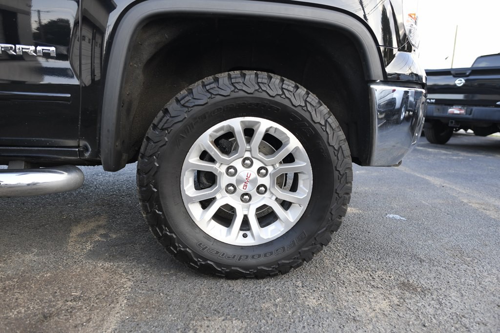 2015 GMC Sierra Image 16