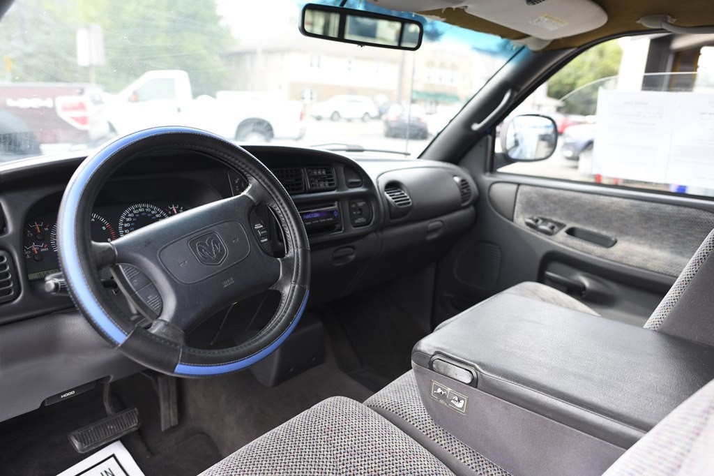 1998 Dodge Ram 1500 Image 11