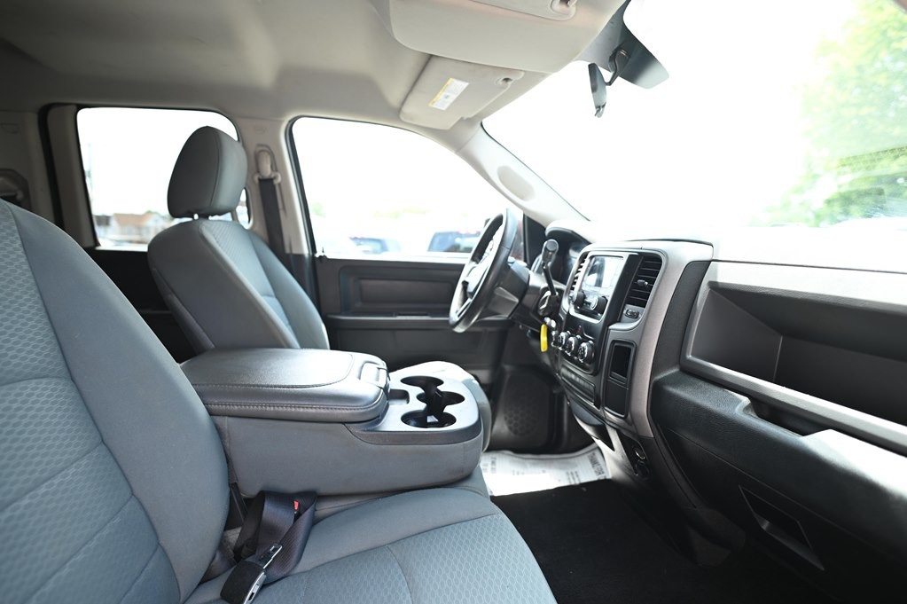 2014 RAM 1500 Image 14