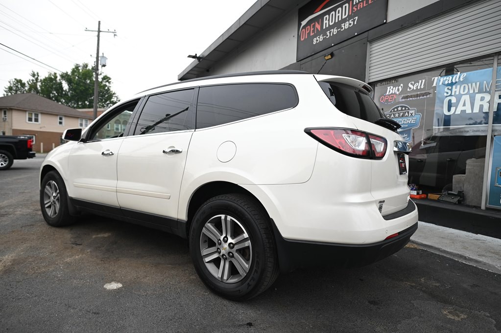 2015 Chevrolet Traverse Image 5