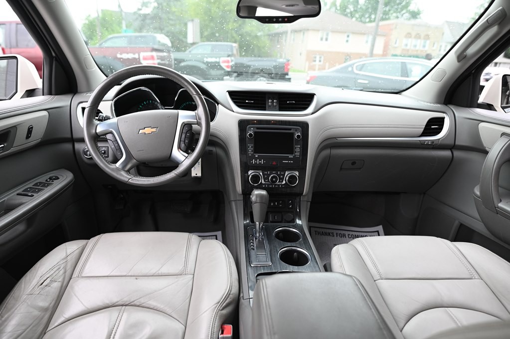 2015 Chevrolet Traverse Image 12