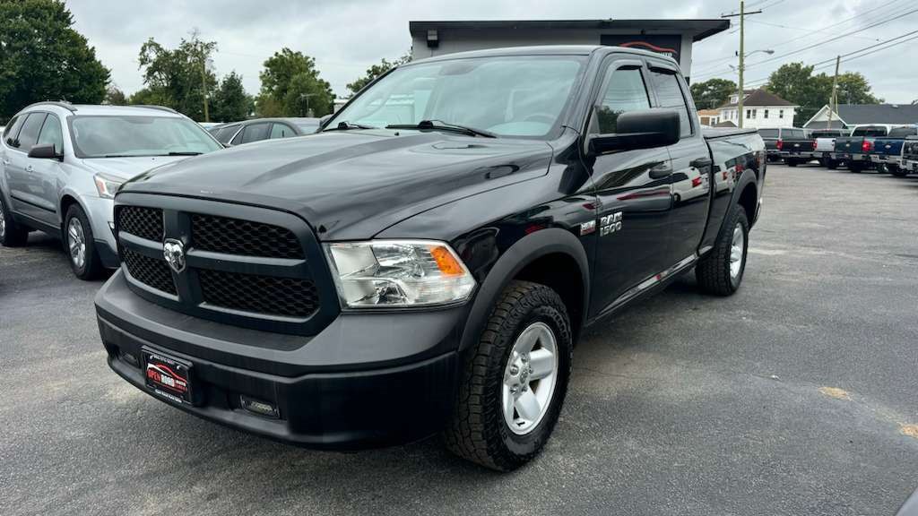 2013 RAM 1500 Image 1