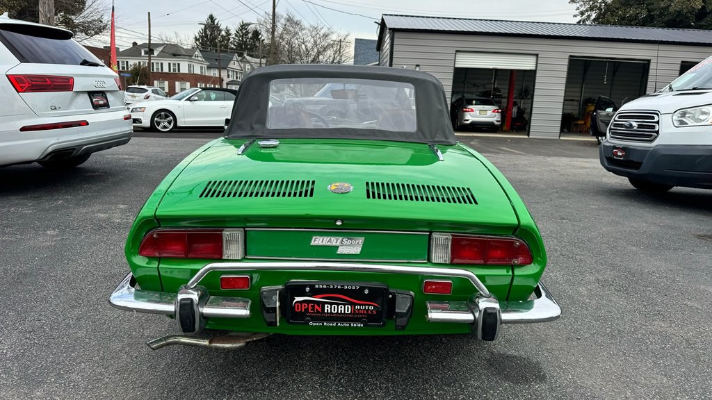 1973 FIAT 850 Image 6