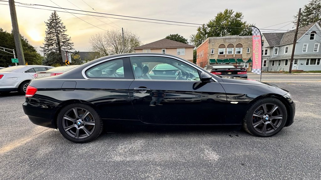 2007 BMW 3 Series Image 9