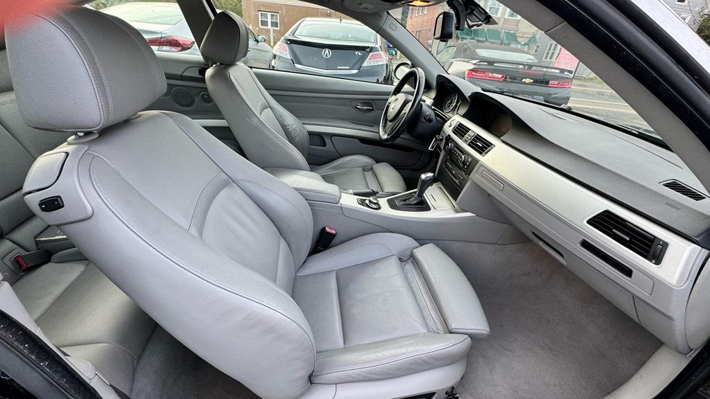 2007 BMW 3 Series Image 10