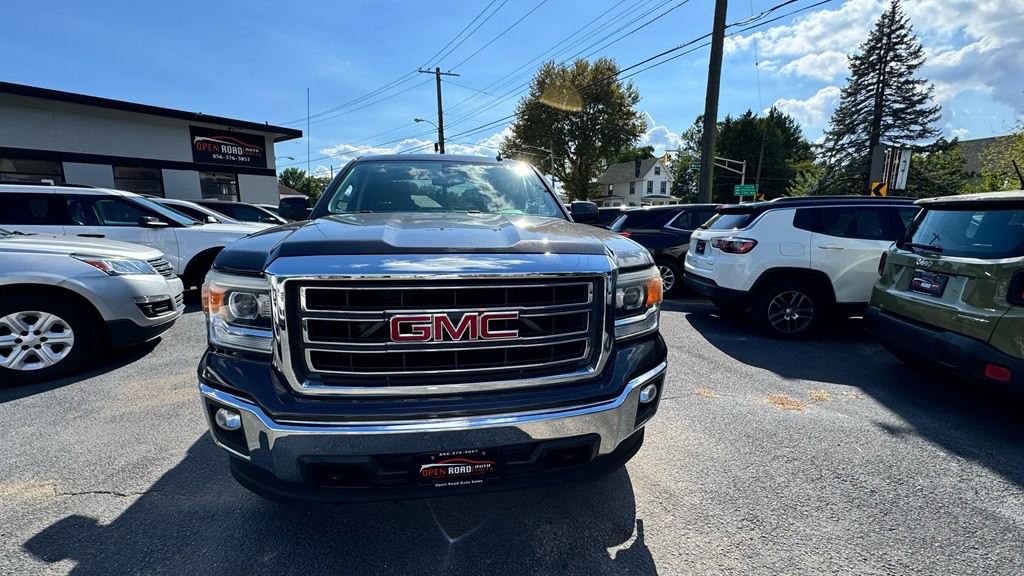 2014 GMC Sierra Image 2
