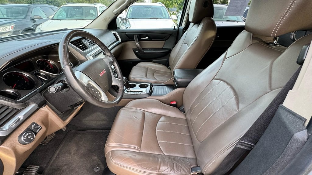 2017 GMC Acadia Image 24