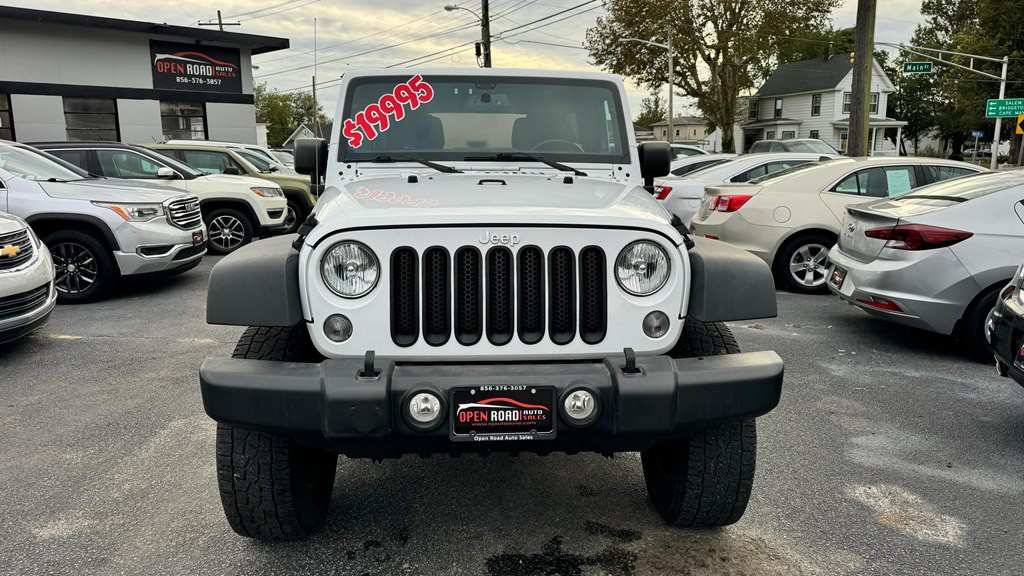 2017 Jeep Wrangler Unlimited Image 2