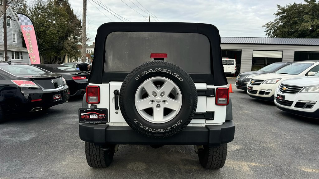 2017 Jeep Wrangler Unlimited Image 4