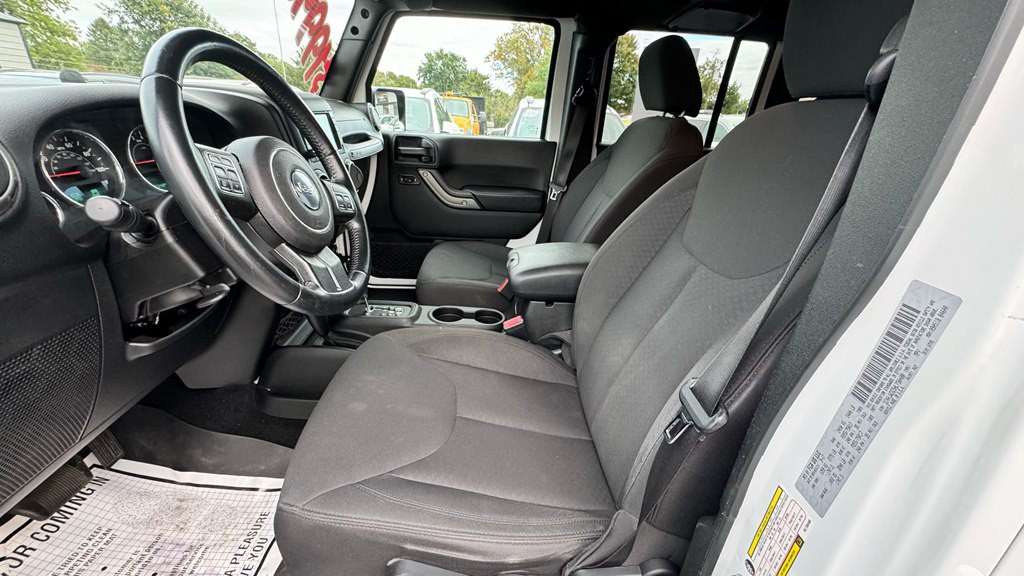2017 Jeep Wrangler Unlimited Image 7