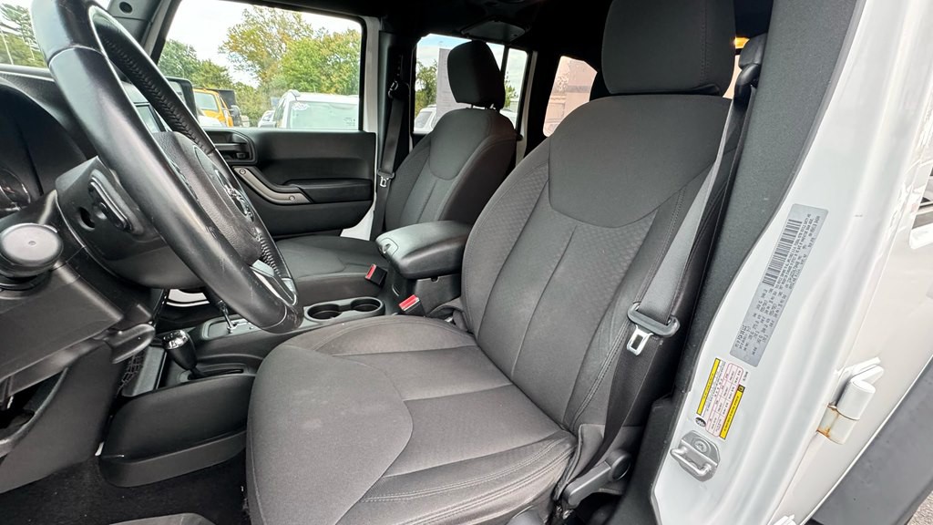 2017 Jeep Wrangler Unlimited Image 12