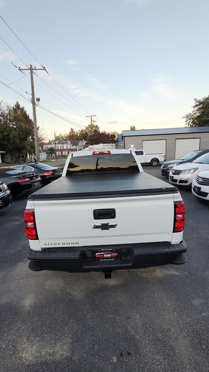 2017 Chevrolet Silverado 1500 Image 4