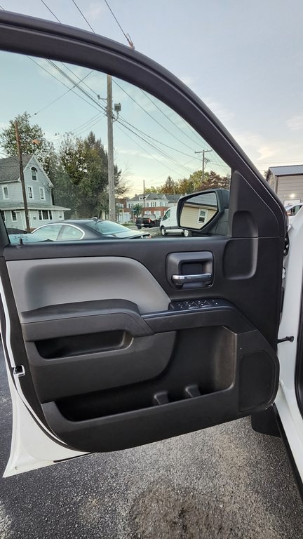 2017 Chevrolet Silverado 1500 Image 5