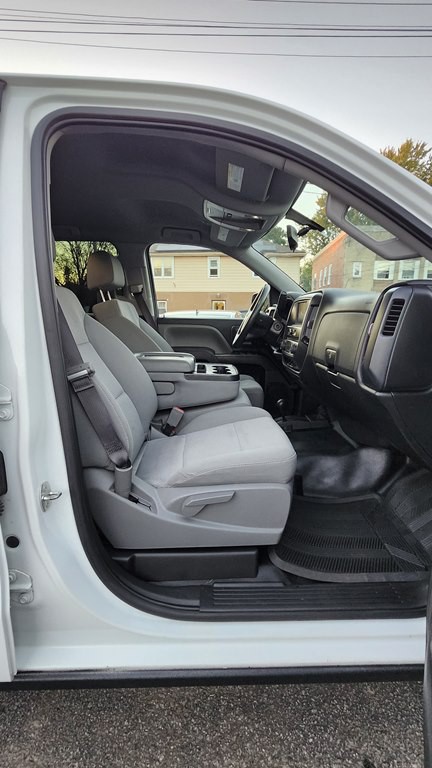 2017 Chevrolet Silverado 1500 Image 8