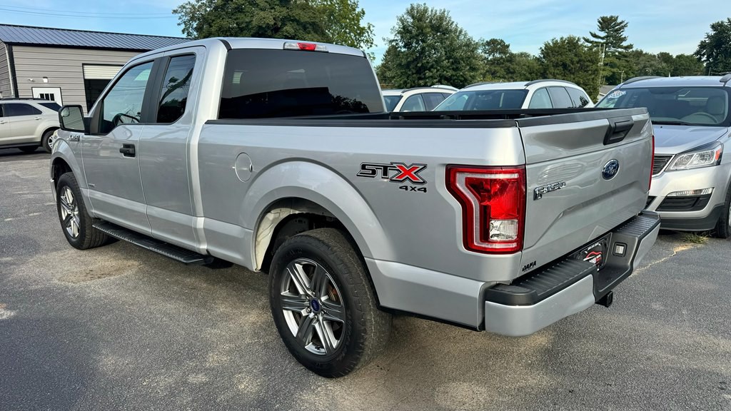 2017 Ford F-150 Image 3