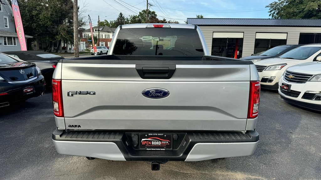 2017 Ford F-150 Image 8