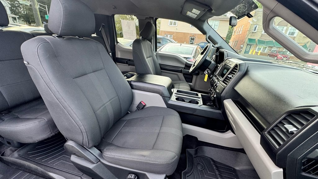 2017 Ford F-150 Image 12