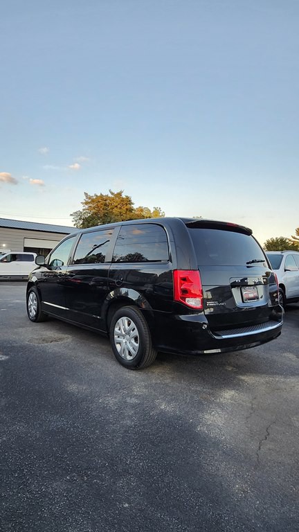 2018 Dodge Grand Caravan Image 3