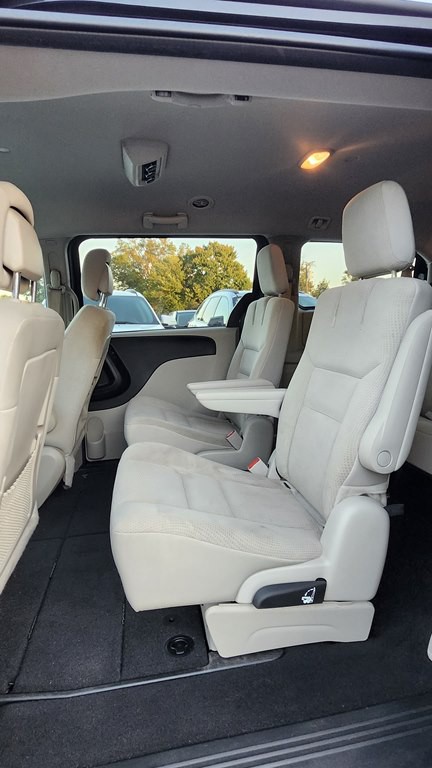 2018 Dodge Grand Caravan Image 9