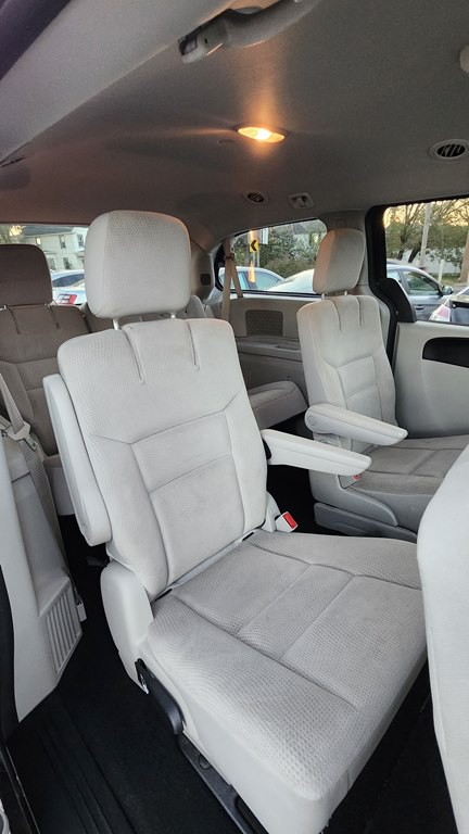 2018 Dodge Grand Caravan Image 12