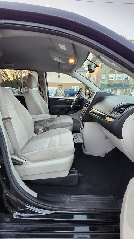 2018 Dodge Grand Caravan Image 13