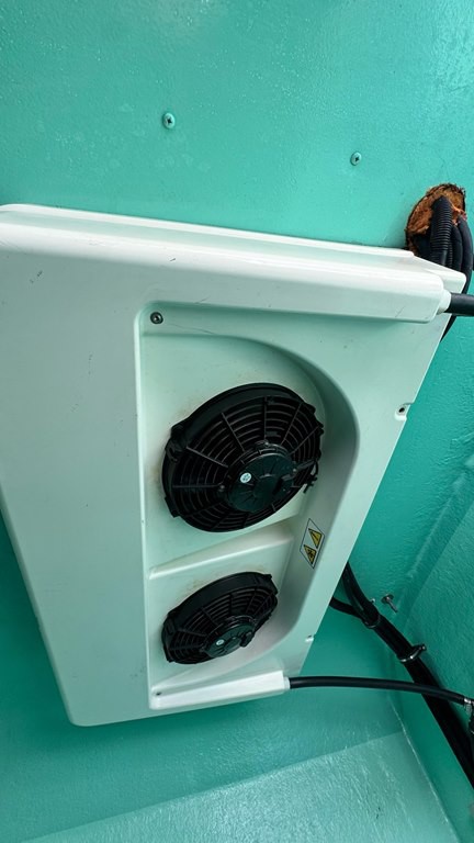 2018 Nissan NV Image 12