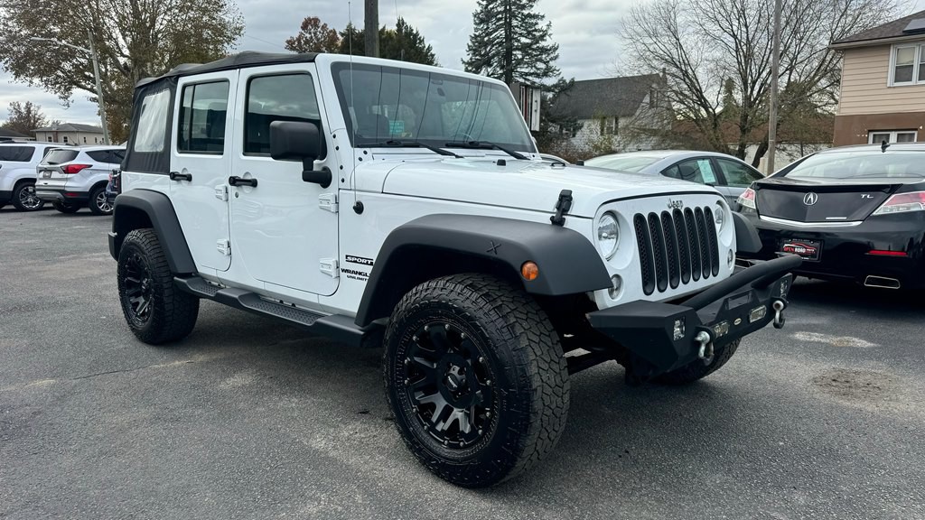2017 Jeep Wrangler Unlimited Image 1