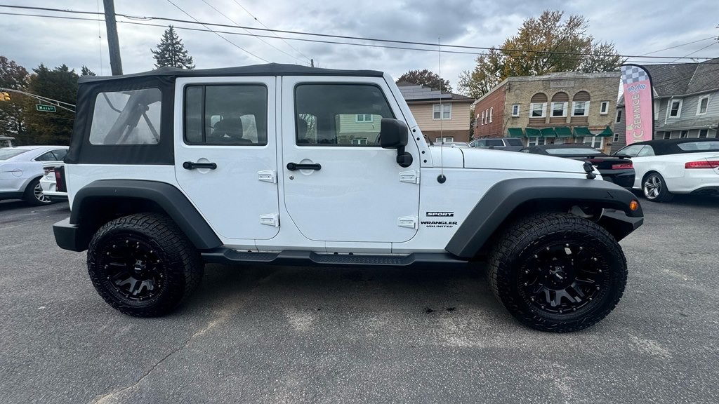 2017 Jeep Wrangler Unlimited Image 6