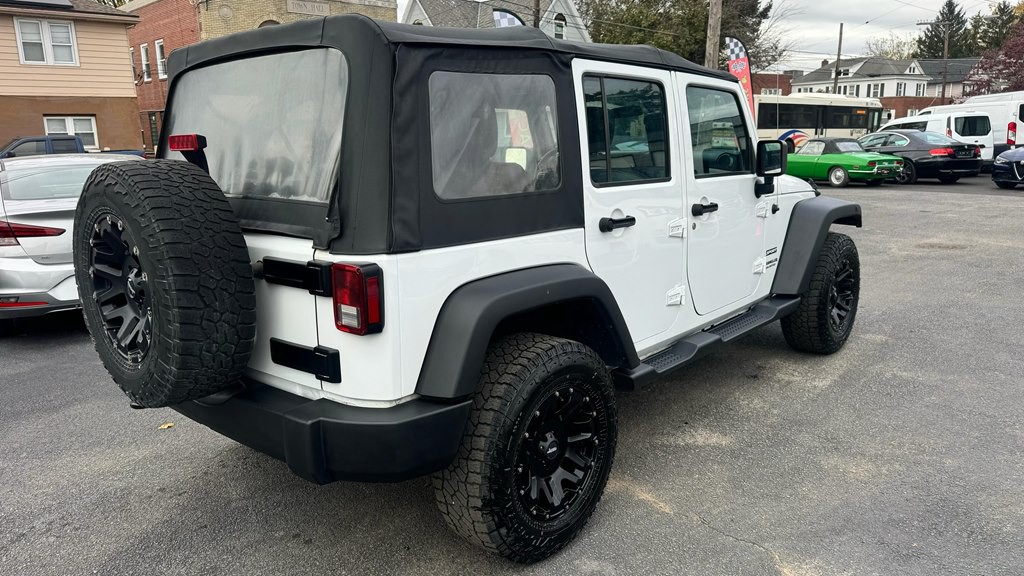 2017 Jeep Wrangler Unlimited Image 7