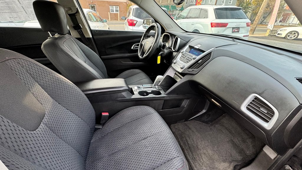 2013 Chevrolet Equinox Image 14