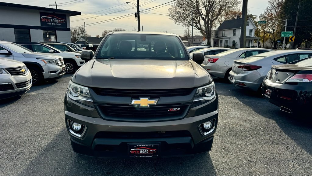2017 Chevrolet Colorado Image 2