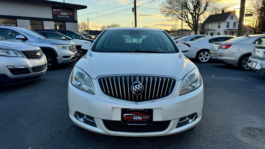 2013 Buick Verano Image 1