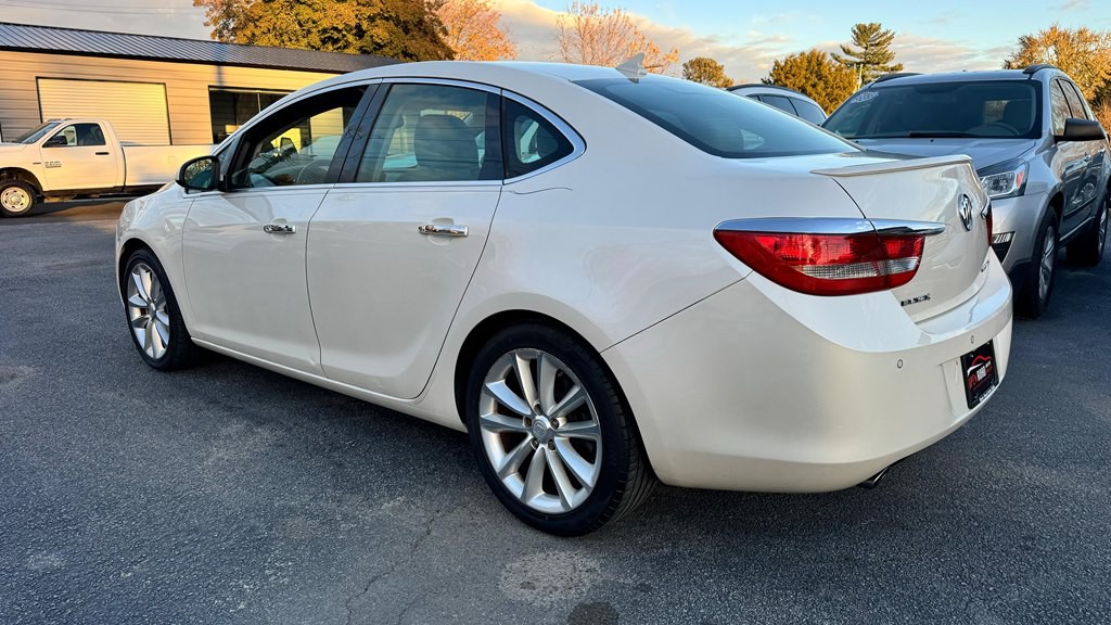 2013 Buick Verano Image 4