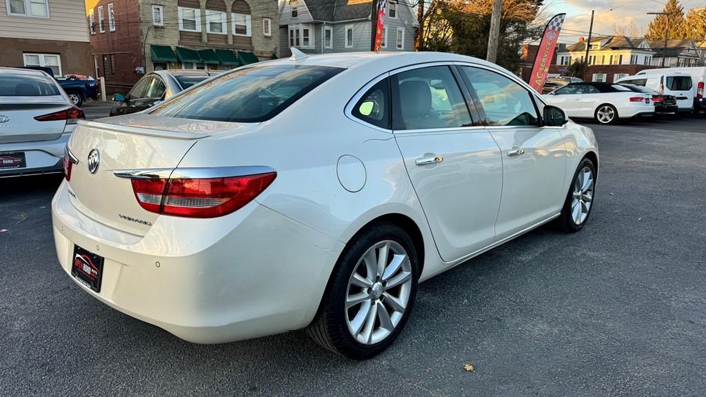2013 Buick Verano Image 6