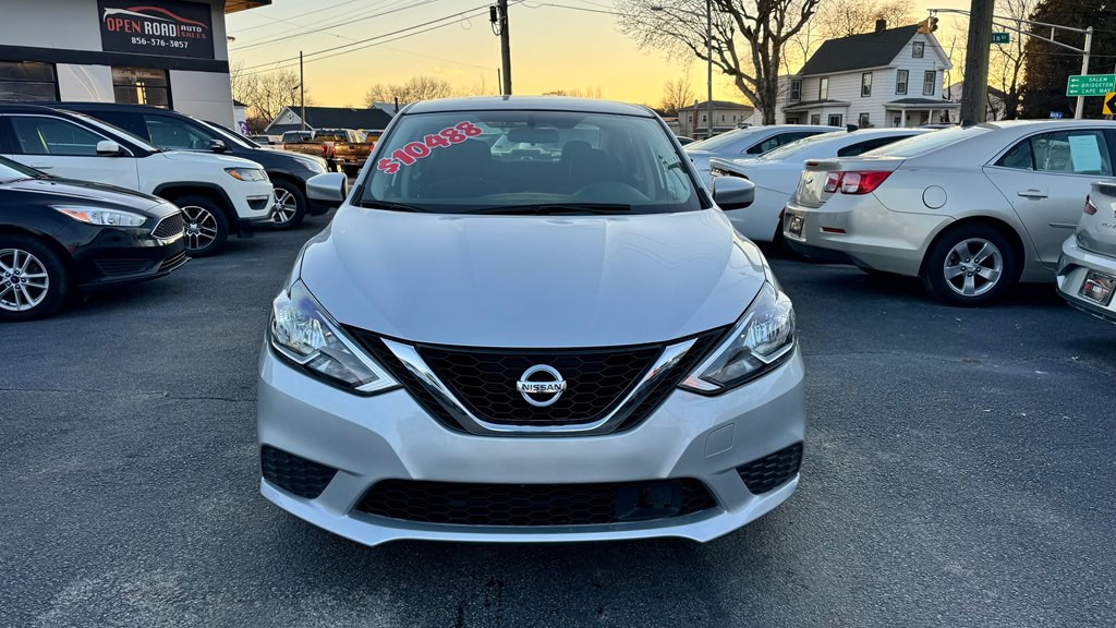 2019 Nissan Sentra Image 2
