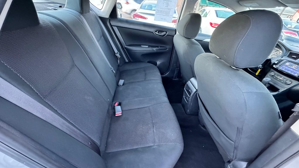2019 Nissan Sentra Image 13