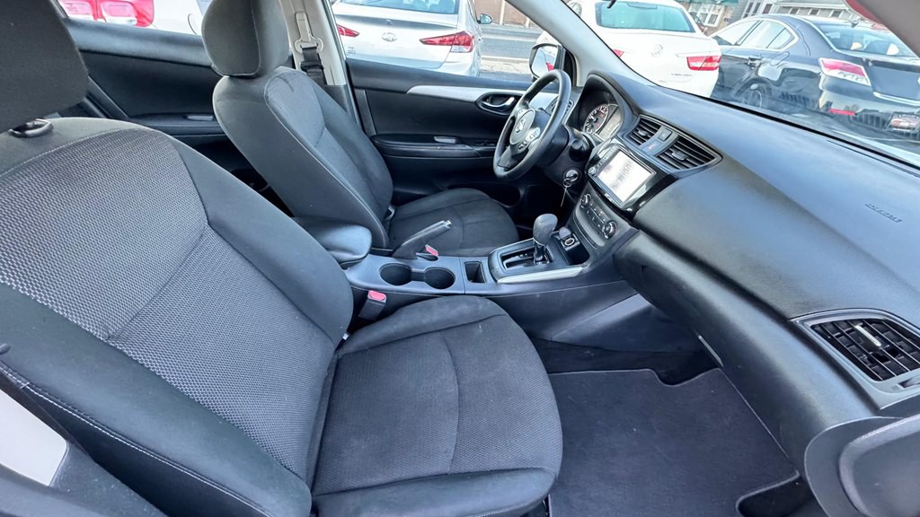 2019 Nissan Sentra Image 14