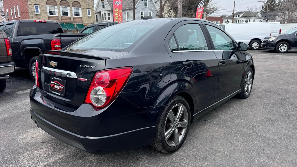 2015 Chevrolet Sonic Image 7
