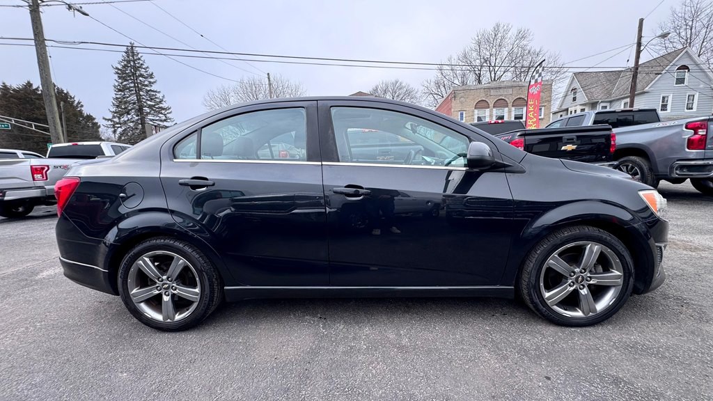 2015 Chevrolet Sonic Image 8
