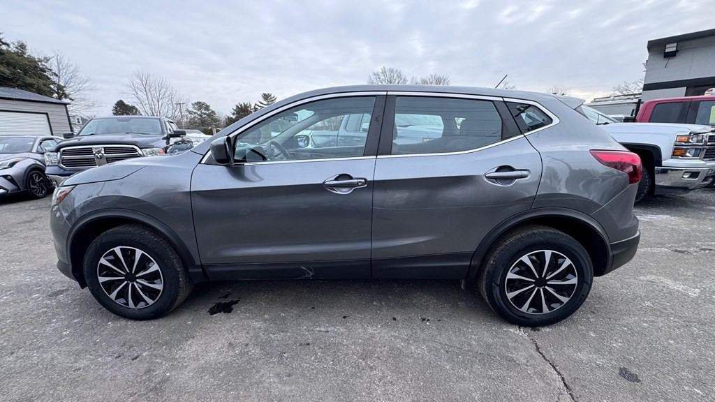 2019 Nissan Rogue Image 4