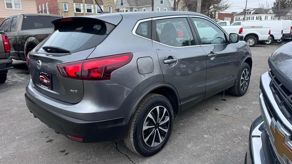 2019 Nissan Rogue Image 7